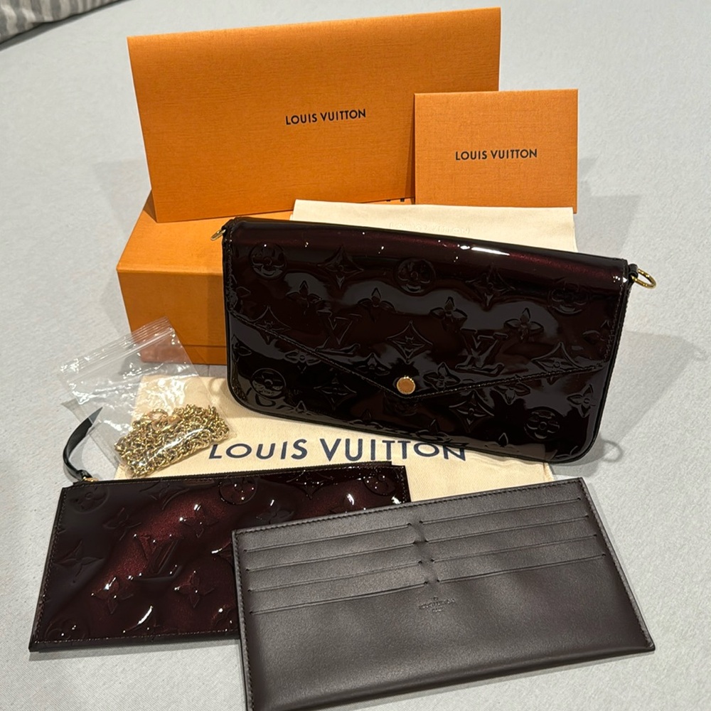 Felicie Pochette - Vernis Leather
